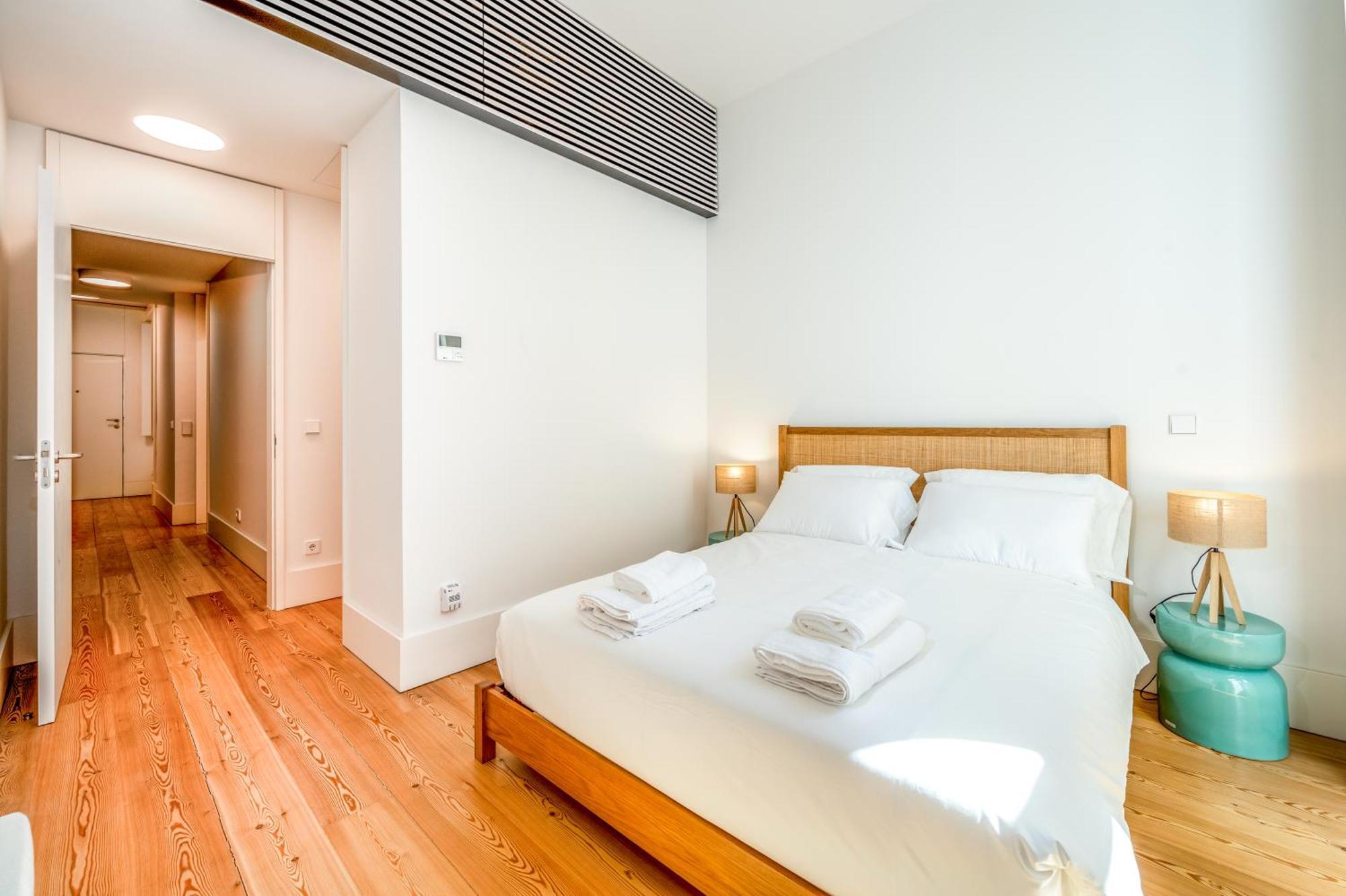 Arco Augusta By The Good Neighbour In Lejlighed